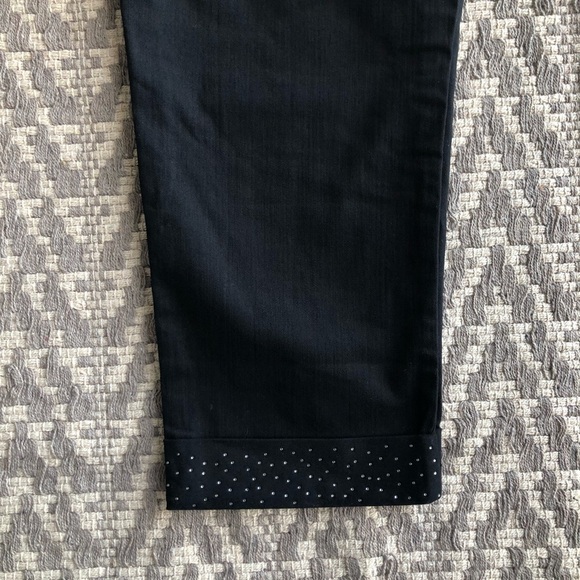 NYDJ rhinestone cuffed crop black pant in size 6 - Picture 13 of 15